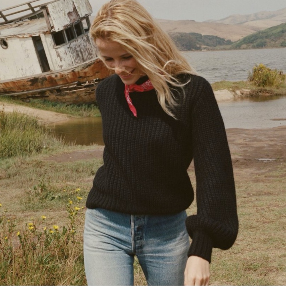 Doen Lulu Sweater in Black